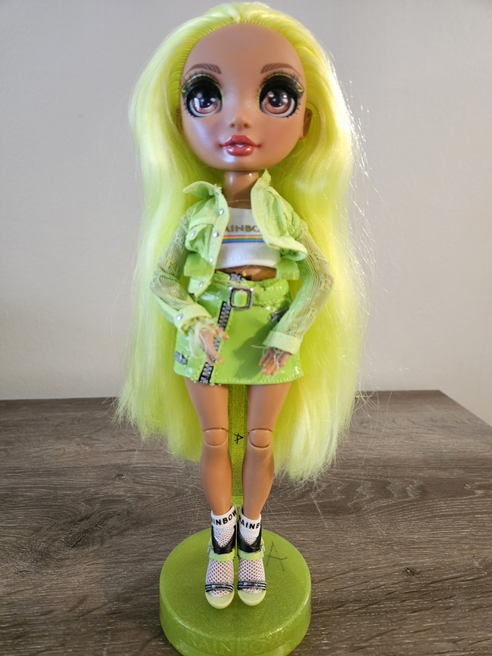 MGA Entertainment Rainbow High Karma Nichols Fashion Doll - 572343EUC